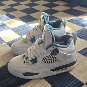 Nike Jordan 4